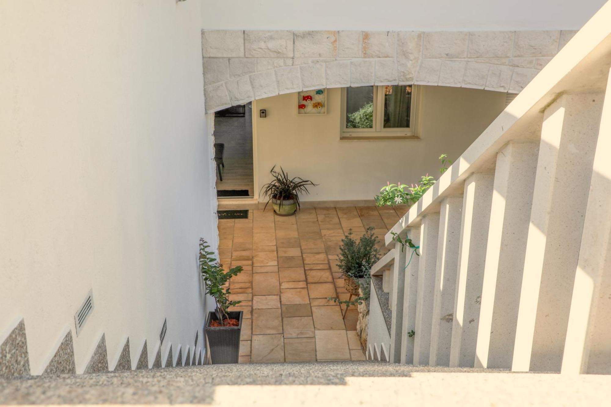 Juric 32 - Boutique Apartments Hvar Town Exterior photo