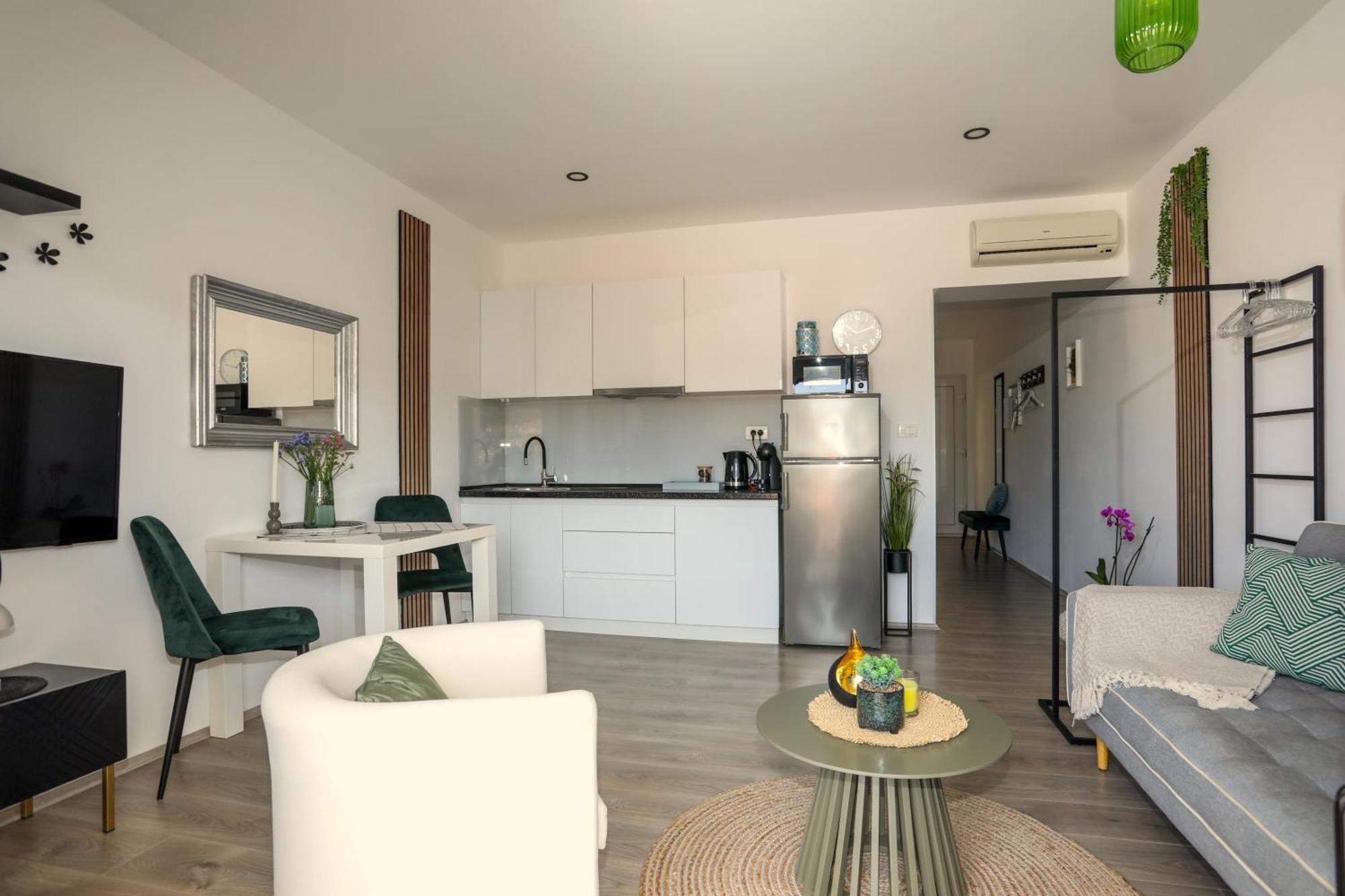 Juric 32 - Boutique Apartments Hvar Town Exterior photo