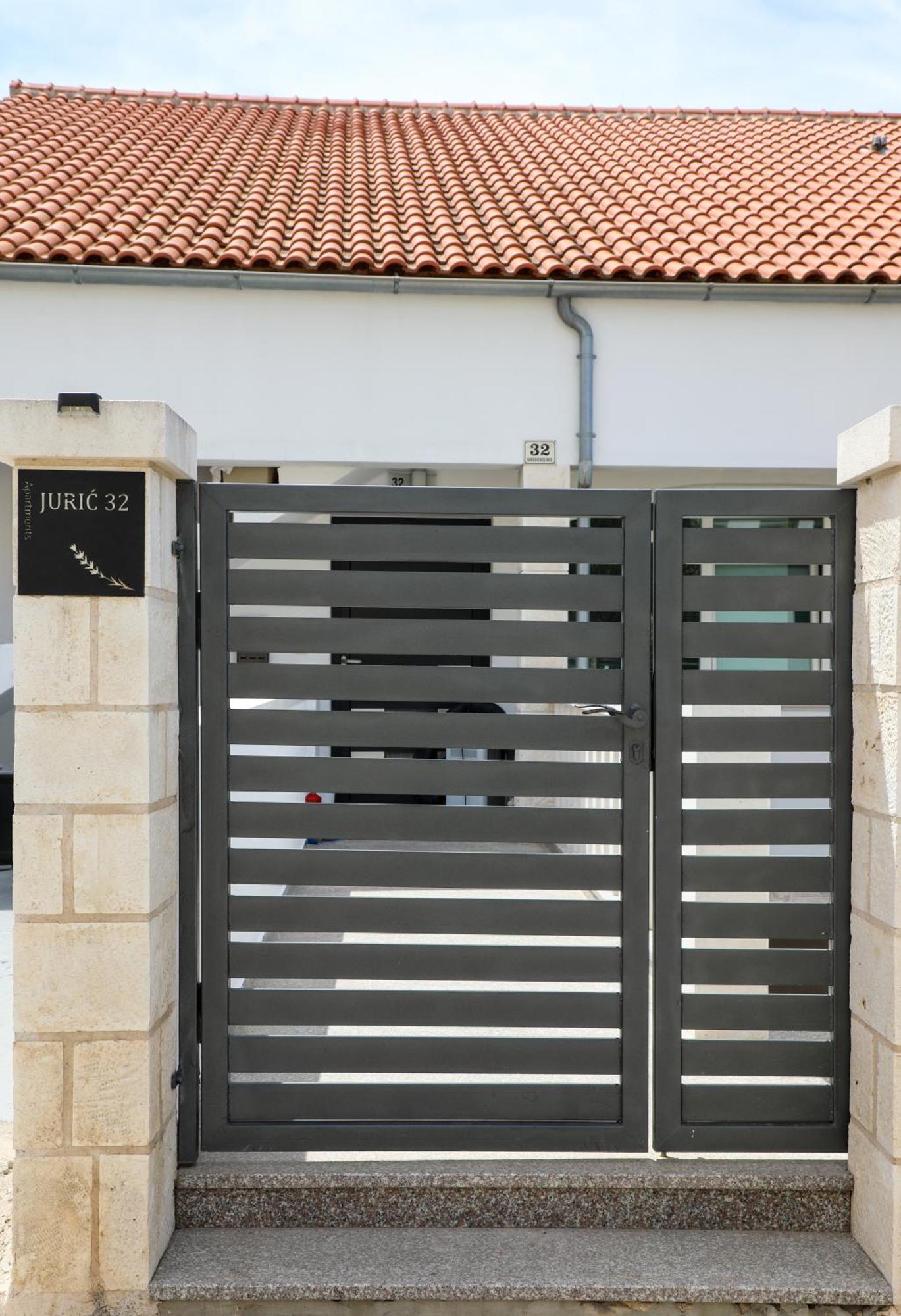 Juric 32 - Boutique Apartments Hvar Town Exterior photo