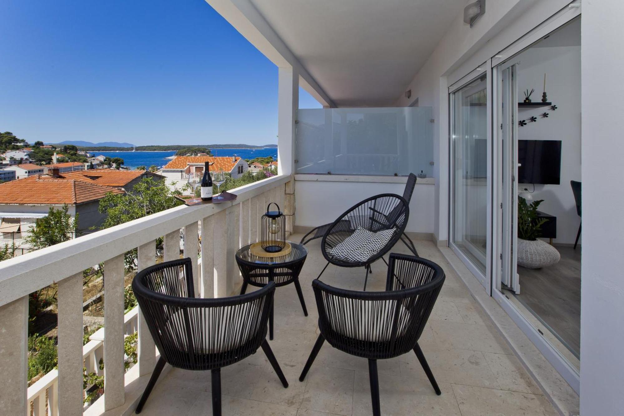 Juric 32 - Boutique Apartments Hvar Town Exterior photo